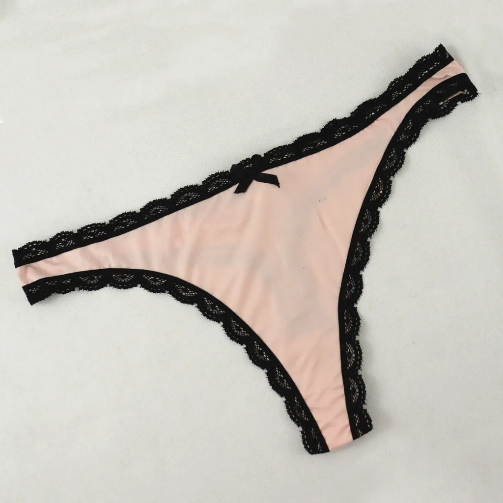 Paquete de 3 bragas tanga xon encaje SexyBox Mod. 16632